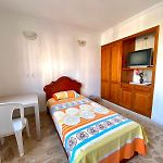 Spacious Private Room & Bathrom Near Bay