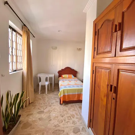 Habitación en casa particular Spacious Private & Bathrom Near Bay *